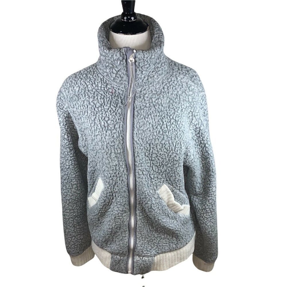 Anthropologie Saturday Sunday Women's Size XS Plush Jacket Cropped Fit Gray